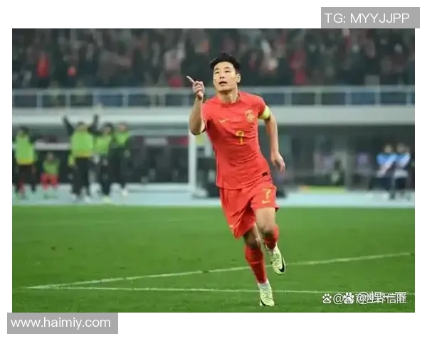 中国足球历史十大球星排名及其传奇表现解析 中国足球历史十大球星排名及其传奇表现解析